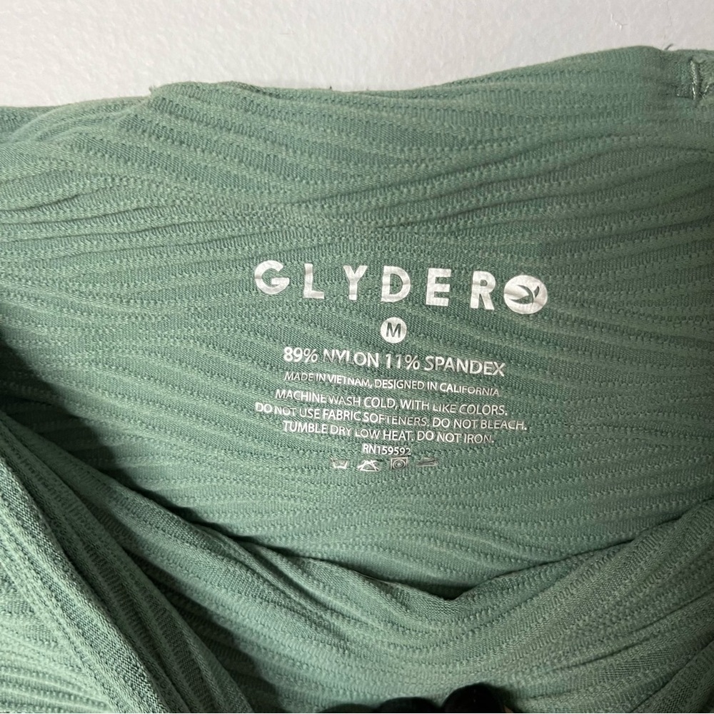 Glyder Active Full Length Leggings Sage Green Textured Size Medium - Picture 6 of 6